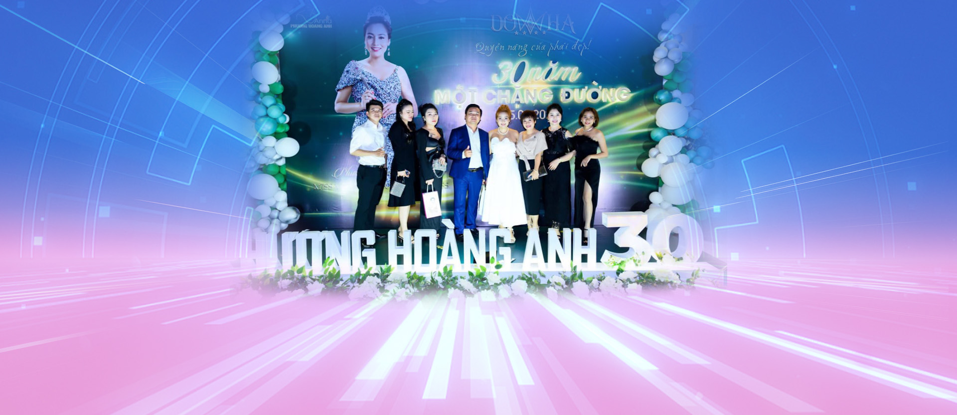 BANNER PHUONG HOANG ANH